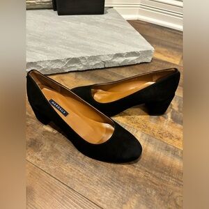 Margaux The Heel Women’s Size 40.5 M US 9.5 Black Suede‎ Block Heels Shoes